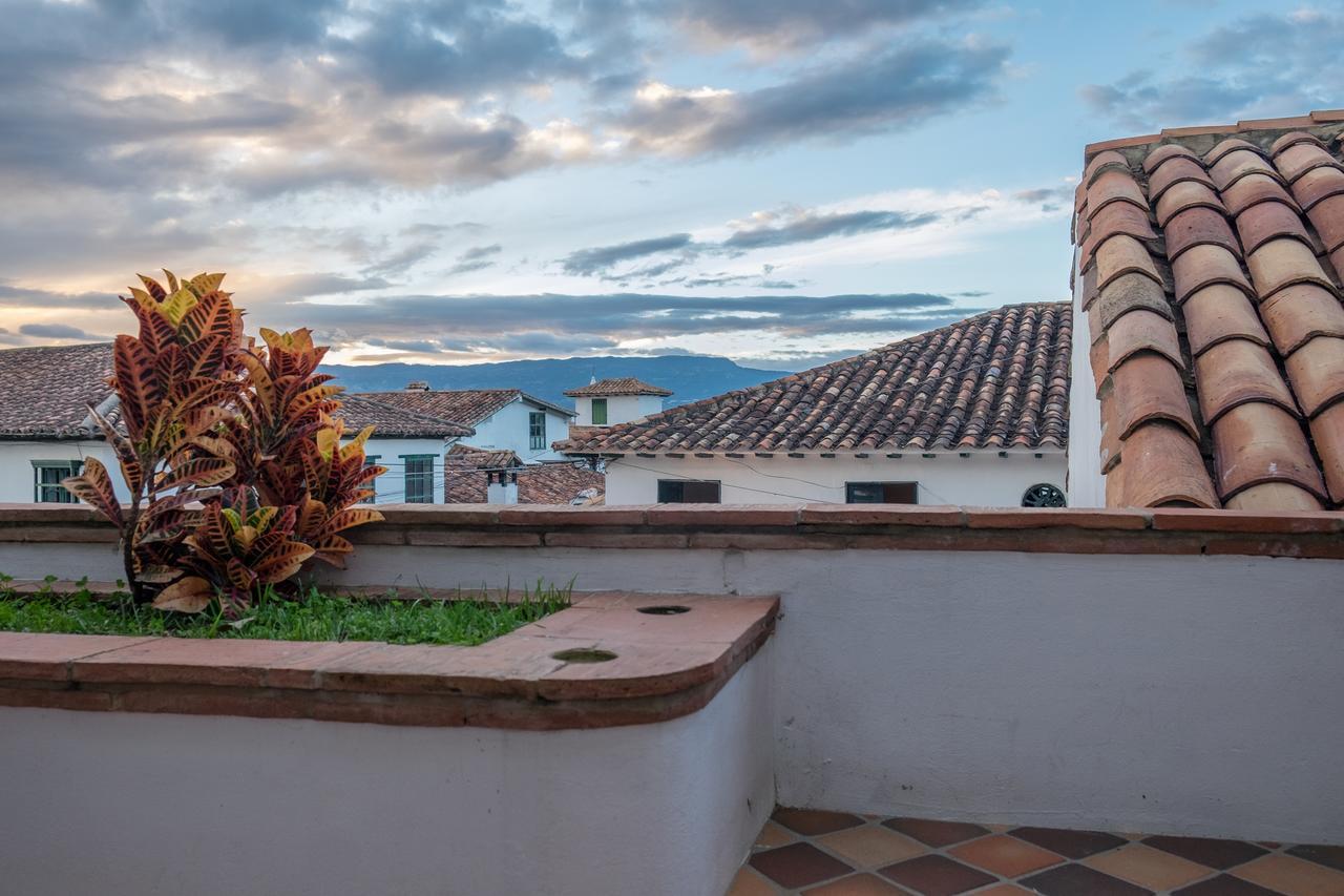 La Casa Del Arbol Hotel Boutique Villa De Leyva Exterior photo